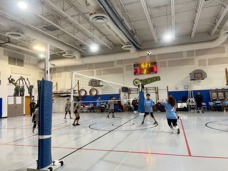 New Life Centers Gets Community Active With Little Village Volleyball League