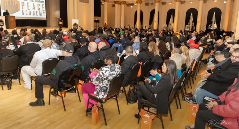 Metropolitan Peace Academy Celebrates Graduates of Street Outreach, Case Management and Victim Advocacy Training Programs to Stop Gun Violence